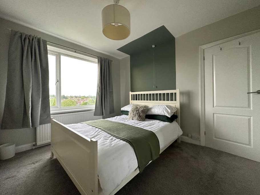 Stunning 5 Bed House In Chapel Allerton, Sleeps 9 Leeds  Exterior foto