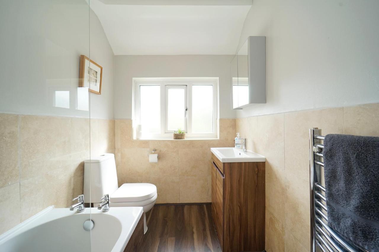 Stunning 5 Bed House In Chapel Allerton, Sleeps 9 Leeds  Exterior foto