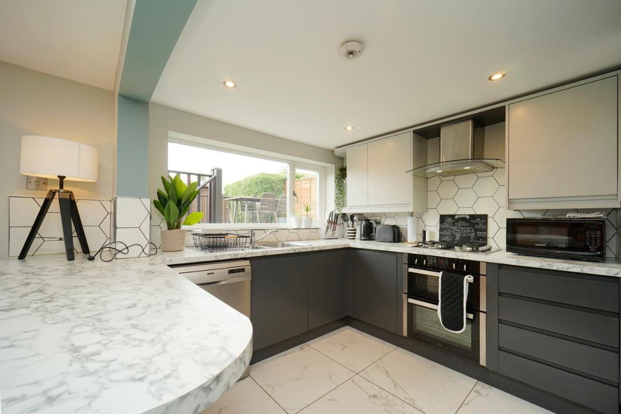Stunning 5 Bed House In Chapel Allerton, Sleeps 9 Leeds  Exterior foto